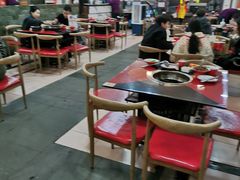 -烧哥美蛙肥肠鱼火锅·十五年社区店