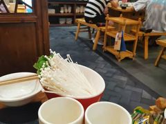 -锅首鲜品火锅(鸳鸯店)