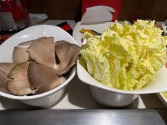 娃娃菜-海底捞火锅鲜切牛肉主题店(长寿路店)