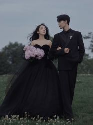 -至臻微拉婚纱摄影