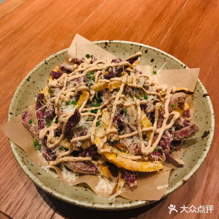 清淡不失口感。青花鱼肉质鲜嫩。喜欢。但是！