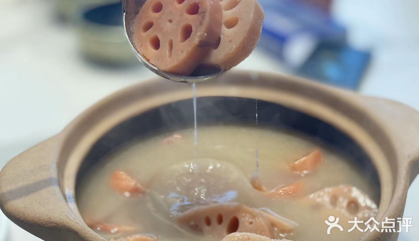 一家将您带入湖南的湘菜馆，喜欢湖南菜的朋友推荐来哦！