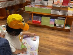 -西西弗书店&矢量咖啡(来福士广场店)