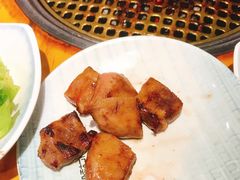 -唯成•韩国炭火烤肉 유성고기