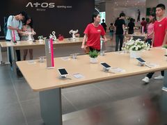 -华为授权体验店(中山公园来福士)