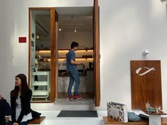 -Line 咖啡(石厦花园店)