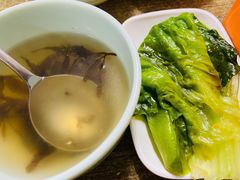 例汤-煲煲香快餐(南京路店)