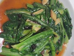 -鸽子侯·家宴·平价海鲜(市图书馆店)