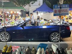 -吴山路夜市