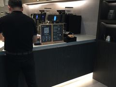 -瑞幸咖啡(新生活广场紫金山路店)