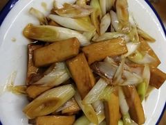 -百味地锅鸡(铜山路店)