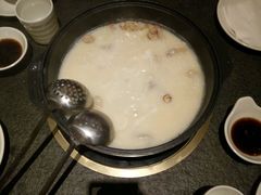 -煲宫猪肚鸡(昆山金鹰国际购物中心店)
