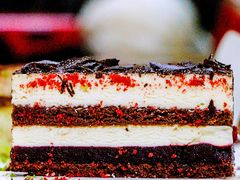 -坤思特1688咖啡(五洲花城店)