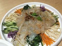东北七彩大拉皮-关东小磨东北菜(上海长风大悦城店)