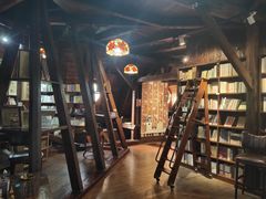 -良友书坊(安徽路店)