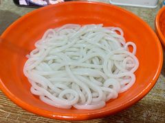 加粉-玲玲米粉·新疆现炒米粉(大十字总店)