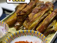 -乡村馕坑肉·烧烤·新疆菜·本地人更爱吃(阿勒泰首店)