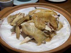 招牌手撕盐焗鸡-金苑酒家·客家菜·广东老字号(万象店)