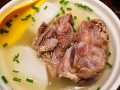 大骨头萝卜汤-大壶春生煎(四川中路店)