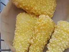 -必胜客(WOW万隆店)