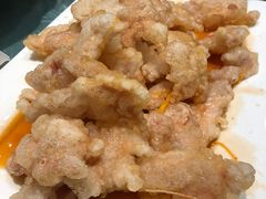 -老码头黑皮肘子锅包肉(赣水路店)