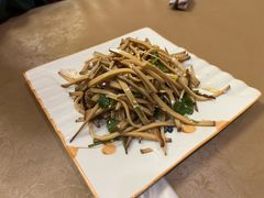招牌小拌菜-金牌餐厅·天津菜·八珍豆腐·老爆三(瓷房子店)