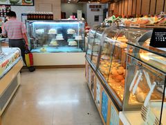 面包甜点陈列柜-长发西饼(临顿路店)