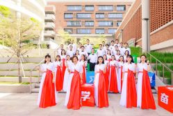 -尚美霓裳晚礼服·合唱服·舞蹈演出服租赁定制