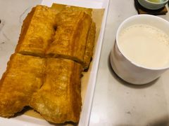 招牌超大油条-悦满楼·西关名点·湛江名菜(航空综合大厦店)