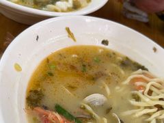 -面道赞宁海海鲜面(迎凤街店)