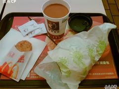 猪柳蛋麦满分套餐-麦当劳