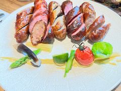 -春树下·树屋花房西餐厅(罍街AS1980店)