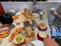 -必胜客(证大大拇指店)