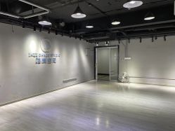 -唯舞空间