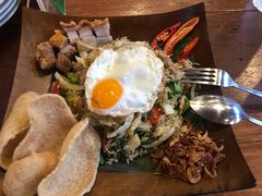 印尼式炒飯-Naughty Nuri’s Phuket