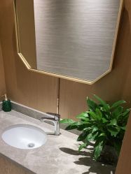 -苑苑vbeauty科技美容SPA