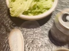 -三出山火锅(南京万象天地店)