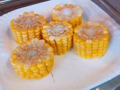 糯玉米半份-大匠工房古船木艺术餐厅·猪肚鸡专门店(长白仙岛店)