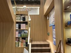 -霸王茶姬(南强街店)