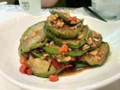 -丹江口渔村·湘味厨房(桃园店)