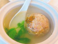 蟹粉狮子头-怡园饭店-餐厅(四望亭店)
