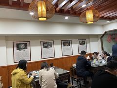 大堂-裕兴记•蟹黄面馆(人民广场店)