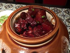 招牌红烧肉-芳满庭·江浙小馆(1912店)