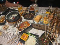 -云晓光头烧烤吧(川沙绿地店)