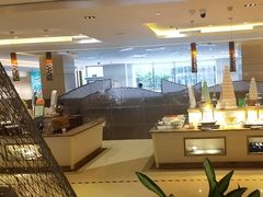 -青岛中心假日酒店-碧海咖啡自助餐厅