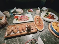 -新白鹿餐厅(金鹰新街口店)