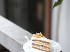 红茶黄桃奶油蛋糕-竹子咖啡bamboo coffee