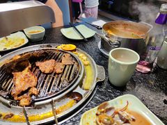 -海吃海喝海鲜烤肉炭火主题自助餐(朝阳店)
