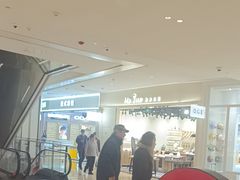 -上海世纪汇广场
