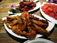 -嗨辣小聚·盘锦河蟹·海鲜烧烤龙虾(盘锦十年好店)